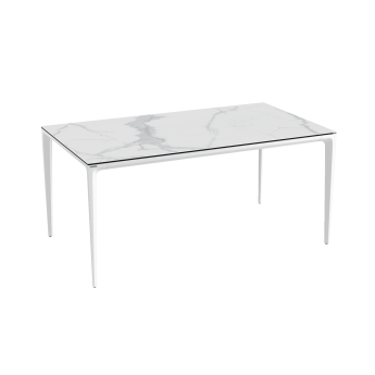 Table extérieur Akante...