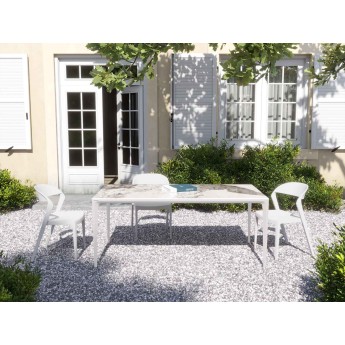 Table extérieur Akante...